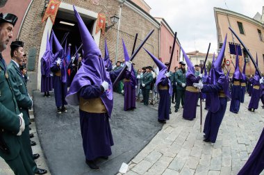 17 Nisan 2025 'te Madrid sokaklarında Nazareth' li babamız İsa 'nın geçit töreni sırasında Madrid, İspanya' da.