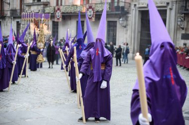 17 Nisan 2025 'te Madrid sokaklarında Nazareth' li babamız İsa 'nın geçit töreni sırasında Madrid, İspanya' da.
