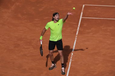 Yunan Stefanos Tsitsipas, Mutua Madrid Açık 'ı 29 Nisan 2025 tarihinde İspanya' nın Madrid kentinde La Caja Magica 'da gerçekleştirdi.