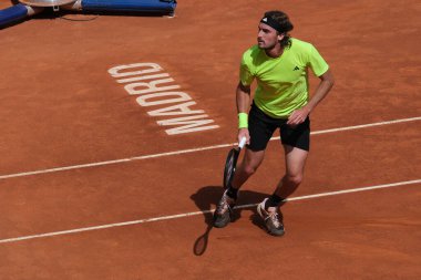Yunan Stefanos Tsitsipas, Mutua Madrid Açık 'ı 29 Nisan 2025 tarihinde İspanya' nın Madrid kentinde La Caja Magica 'da gerçekleştirdi.
