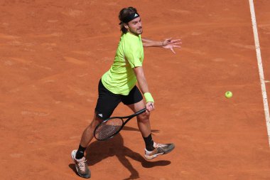 Yunan Stefanos Tsitsipas, Mutua Madrid Açık 'ı 29 Nisan 2025 tarihinde İspanya' nın Madrid kentinde La Caja Magica 'da gerçekleştirdi.