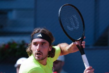 Yunan Stefanos Tsitsipas, Mutua Madrid Açık 'ı 29 Nisan 2025 tarihinde İspanya' nın Madrid kentinde La Caja Magica 'da gerçekleştirdi.