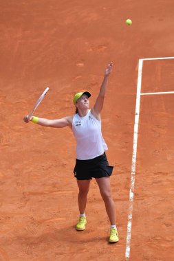 Polonyalı Iga Swiatek, Mutua Madrid Açık 'ı 29 Nisan 2025 tarihinde İspanya' nın Madrid kentinde La Caja Magica 'da açtı.