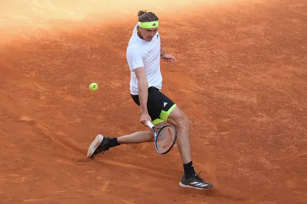 Alman Alexander Zverev, Mutua Madrid Açık 'ı 29 Nisan 2025 tarihinde İspanya' nın Madrid kentinde La Caja Magica 'da gerçekleştirdi.