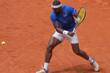 ABD 'li Frances Tiafoe, Mutua Madrid Açık' ı 30 Nisan 2025 tarihinde İspanya 'nın Madrid kentinde La Caja Magica' da gerçekleştirdi.