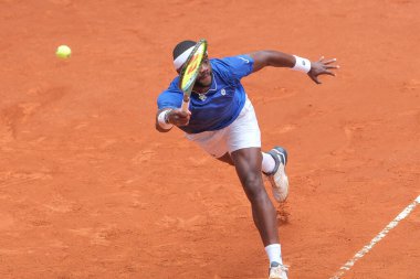 ABD 'li Frances Tiafoe, Mutua Madrid Açık' ı 30 Nisan 2025 tarihinde İspanya 'nın Madrid kentinde La Caja Magica' da gerçekleştirdi.