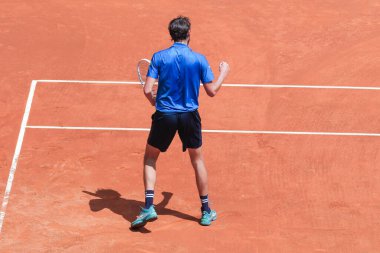 Daniil Medvedev, İspanya 'nın başkenti Madrid' de 1 Mayıs 2025 'te La Caja Magica' da düzenlenen Mutua Madrid Açık etkinliğinde.