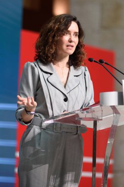 Madrid Topluluğu Başkanı Isabel Daz Ayuso Madrid Adalet Şehri 'ni 5 Mayıs 2025' te İspanya 'nın Madrid şehrinde sunar.