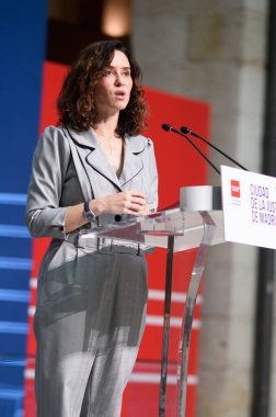 Madrid Topluluğu Başkanı Isabel Daz Ayuso Madrid Adalet Şehri 'ni 5 Mayıs 2025' te İspanya 'nın Madrid şehrinde sunar.