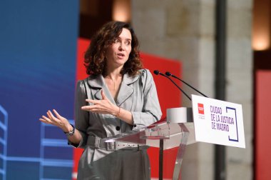 Madrid Topluluğu Başkanı Isabel Daz Ayuso Madrid Adalet Şehri 'ni 5 Mayıs 2025' te İspanya 'nın Madrid şehrinde sunar.