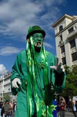 Madrid 'deki Küresel Marihuana Yürüyüşü sırasında 10 Mayıs 2025' te Plaza de Cibeles, İspanya