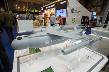 IFEMA 'daki Uluslararası Savunma ve Güvenlik Fuarı (FEINDEF) görüntüsü, 13 Mayıs 2025. İspanya