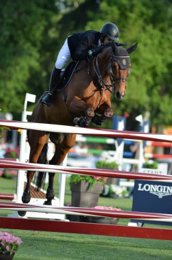  Longines Global Şampiyonlar Turu sırasında Madrid Club de Campo Villa de Madrid 'de 18 Mayıs 2025' te Madrid, İspanya 'da yarışan sürücü.