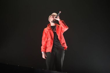 Cano olarak bilinen şarkıcı David Cano Calleja, 23 Mayıs 2025 'te Madrid' deki Movistar Arena 'da konser verdi..