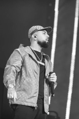 Cano olarak bilinen şarkıcı David Cano Calleja, 23 Mayıs 2025 'te Madrid' deki Movistar Arena 'da konser verdi..