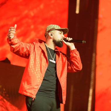 Cano olarak bilinen şarkıcı David Cano Calleja, 23 Mayıs 2025 'te Madrid' deki Movistar Arena 'da konser verdi..