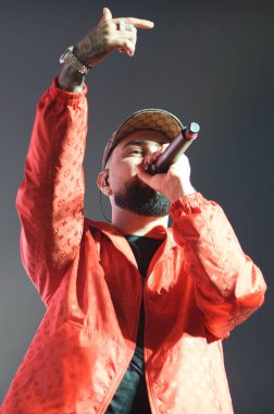 Cano olarak bilinen şarkıcı David Cano Calleja, 23 Mayıs 2025 'te Madrid' deki Movistar Arena 'da konser verdi..