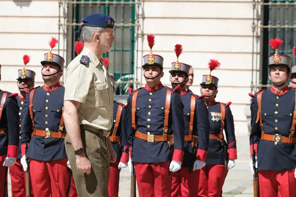 İspanya Kralı VI. Felipe, Ordu Yüksek Konseyi sırasında, 26 Mayıs 2025 'te İspanya' nın Madrid kentinde, Ordu Karargahında. Toplantı askeri liderleri bir araya getiriyor..
