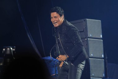 Şarkıcı Chayanne, 29 Mayıs 2025 'te İspanya' nın Madrid kentinde Movistar Arena 'da verdiği konserde performans sergiliyor.