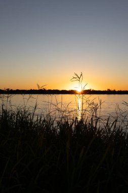 Rio Prana, Arjantin sahillerinde güzel bir gün batımı