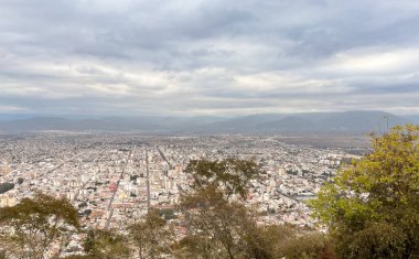 Kuzey Arjantin 'deki Salta, Turizm' in teleferiğinden görüntüler. Panoramik manzara. Salta. Duvar kağıdı. Turizm broşürü 