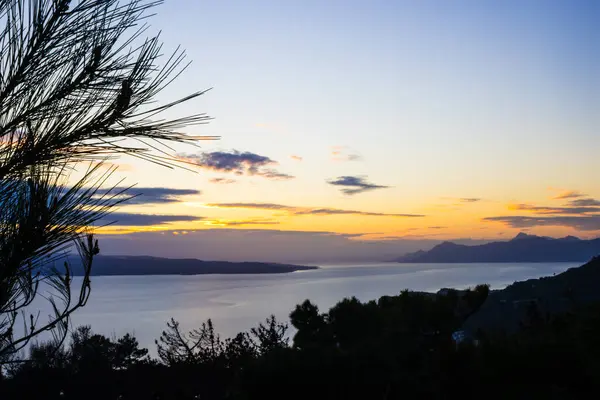 Hırvatistan 'da yaz turizmi. Seyahat acenteleri ve seyahat promosyonları için mükemmel. Güzel seyahat yerleri var. Yaz turizmi kavramı. 