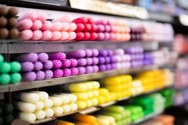 Ekranda birçok renk kalemi