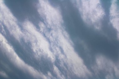 bulutlu gri gökyüzü arkaplanı