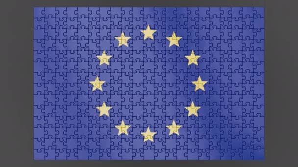 Animace Vlajky Evropské Unie Padající Povrch Sestavené Puzzle Alfa Kanálem — Stock video