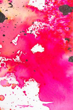 Bir Siyah Mürekkep Canlı Bir Gökkuşağı Renkli Sulu Arkaplan Boyası 'na Dökülüp Dökülüyor