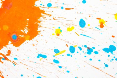 Bir Akrilik Boya Sıçratır ve Arkaplan İçin Noktalar