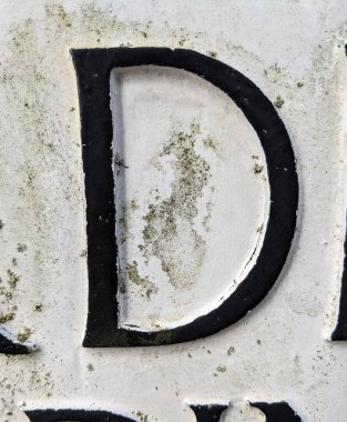 Sıkıntılı Durum Tipografisinde Yazılı Bir Harf Bulundu