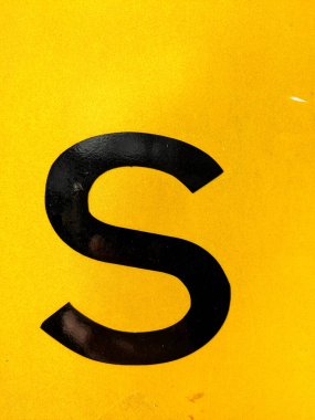 Sıkıntılı Durum Tipografisinde Yazılı Sözcükler S Numarasını Buldu