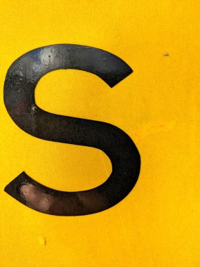 Sıkıntılı Durum Tipografisinde Yazılı Sözcükler S Numarasını Buldu