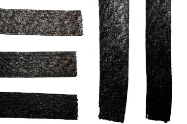 Soyut bir siyah-beyaz fırça darbeleri Beyaz kağıda çizilen çizgiler. arkaplan