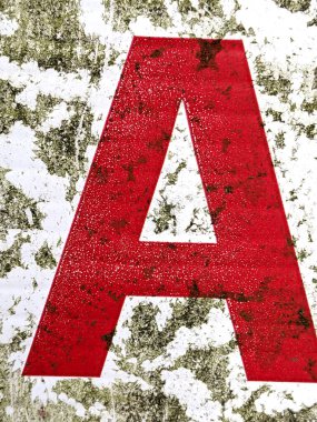 Sıkıntılı Durum Tipografisi ile Yazılan Sözcük Fidye Defteri Bulundu