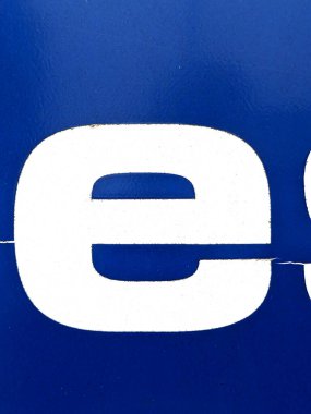 Sıkıntılı Durum Tipografisi ile Yazılan Sözcükler Fidye Notu E Bulundu