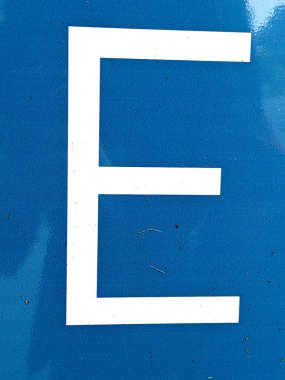 Sıkıntılı Durum Tipografisi ile Yazılan Sözcükler Fidye Notu E Bulundu