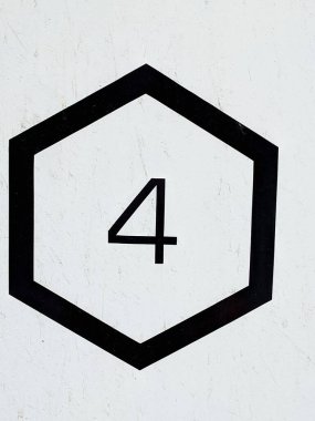 Sıkıntılı Durum Tipografisi ile Yazılan Sözcükler 4 Numaralı Fidye Defteri Bulundu