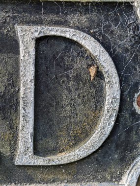 Sıkıntılı Durum Tipografisi ile Yazılan Kelimeler D Harfi Fidye Defteri Bulundu