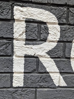 Sıkıntılı Durum Tipografisinde Yazılan Sözcükler R Harfi Fidye Defteri Bulundu