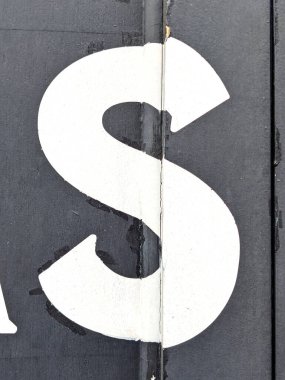 Sıkıntılı Durum Tipografisi ile Yazılan Sözcükler S Fidye Defteri Bulundu