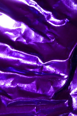 Mor Parlak Holografik Buruşuk Metalik