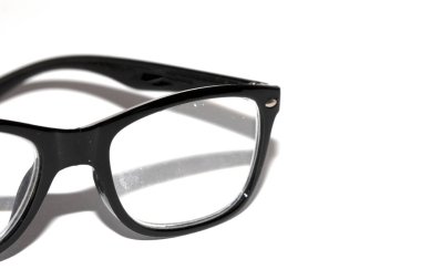 Beyaz Arkaplanda Siyah Göz Gözlüklerini Kapat