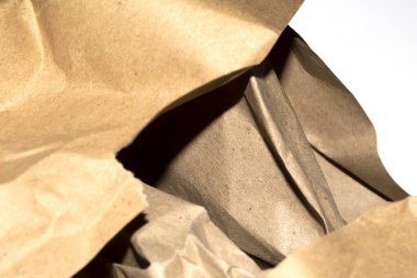 Parçalanmış Karton Kutu Paketi Beyaz Arkaplanda Sırtlar