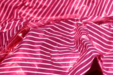 Plastik Kağıt üzerinde Tatlı Paket Çizgileri Buruşmuş Dikey veya Yatay Çizgili Arkaplan