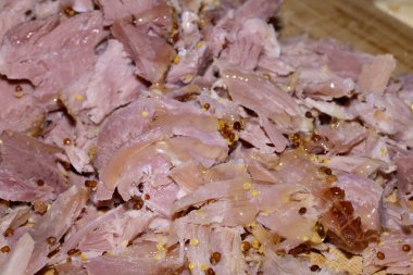 Parçalanmış Gammon Jambonu Hardal Giydirme Et Parçalama Parçalanmış Soyut Yakın plan