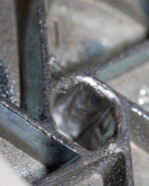 Metal Endüstri Aracının Kapanışı Arkaplanı