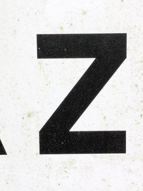 Sıkıntılı Durum Tipografisi ile Yazılan Sözcükler Z Harfi Bulundu