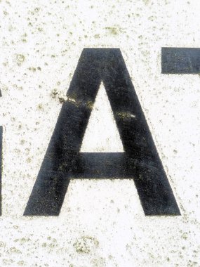 Sıkıntılı Durum Tipografisi ile Yazılan Sözcük Fidye Defteri Bulundu